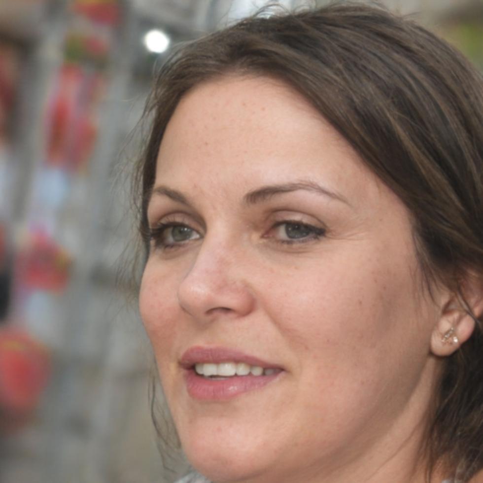 Portret instructor feminin expert în analiză financiară